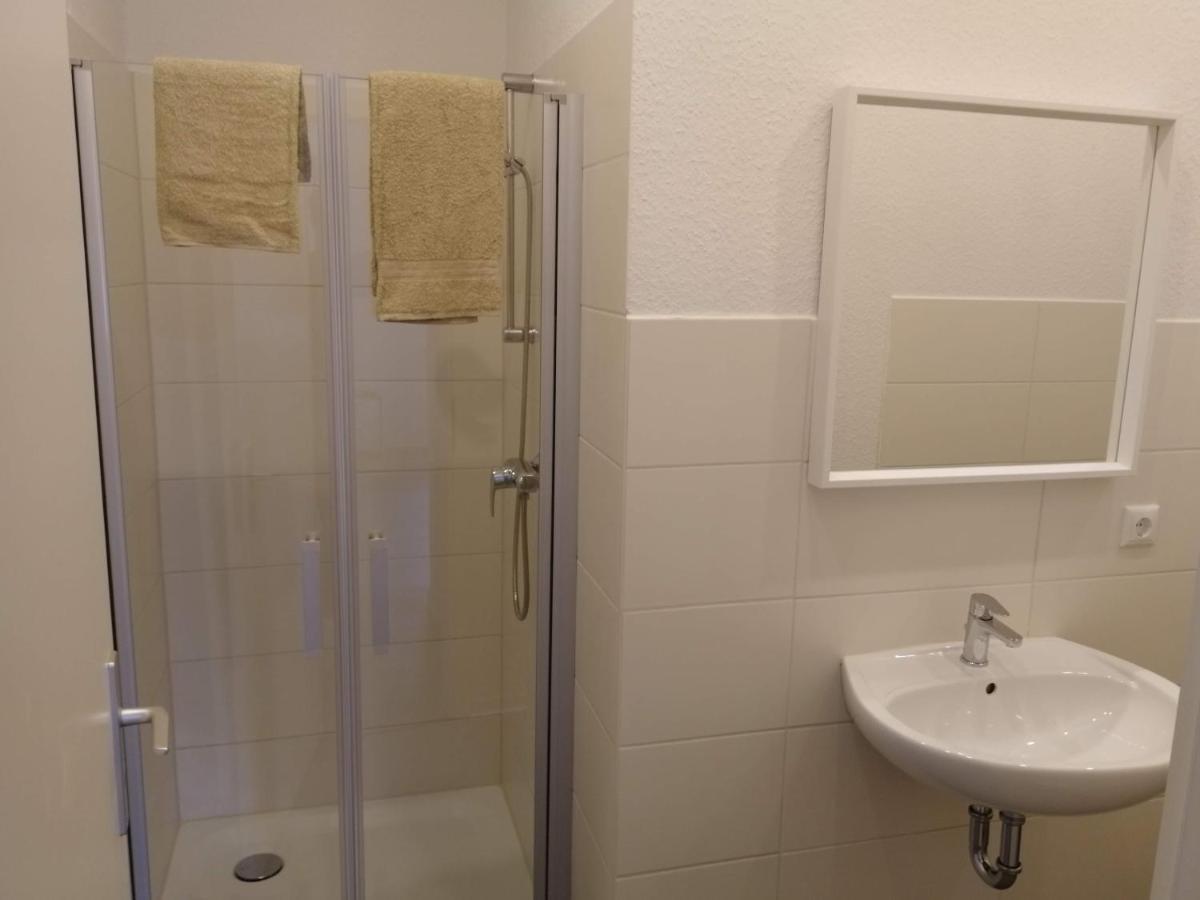Haupthaus Moeblierte Zimmer Mit Eigenem Bad أويلتسن المظهر الخارجي الصورة