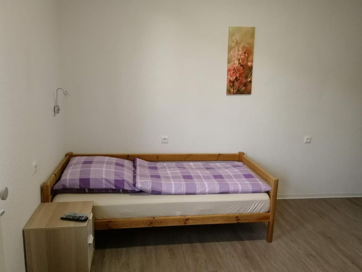 Haupthaus Moeblierte Zimmer Mit Eigenem Bad أويلتسن المظهر الخارجي الصورة